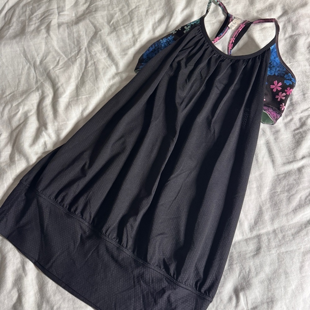 🤍 1 Lululemon No Limits Tank - Black Spring Has Sprung Multi